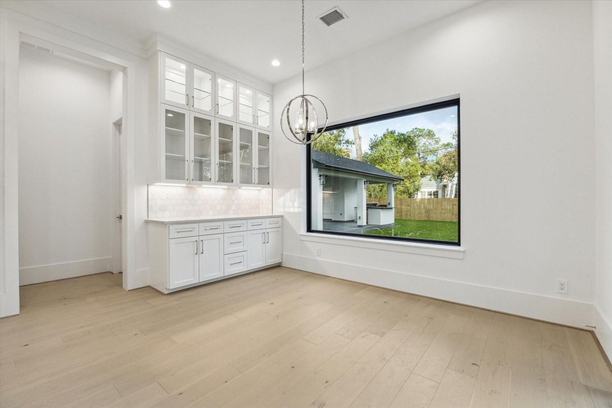 Empty room, Interior, Pendant Lights, Recessed Lighting, Wood Texture Flooring