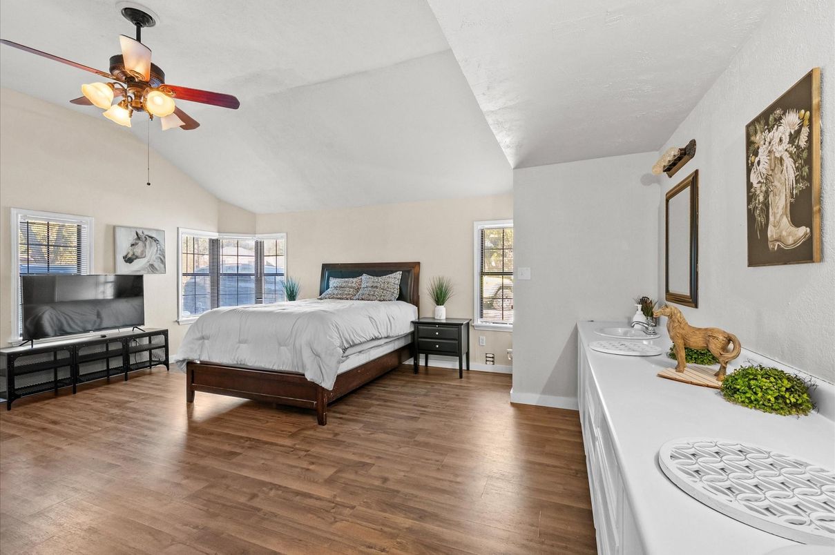Bedroom, Interior, Wood Texture Flooring