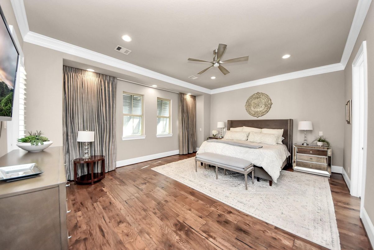 Bedroom, Interior, Recessed Lighting, Wood Texture Flooring