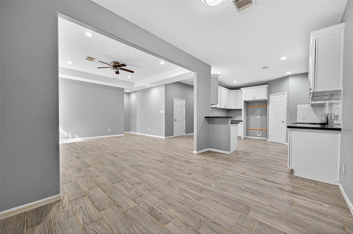 Empty room, Interior, Kitchen, Recessed Lighting, Wood Texture Flooring