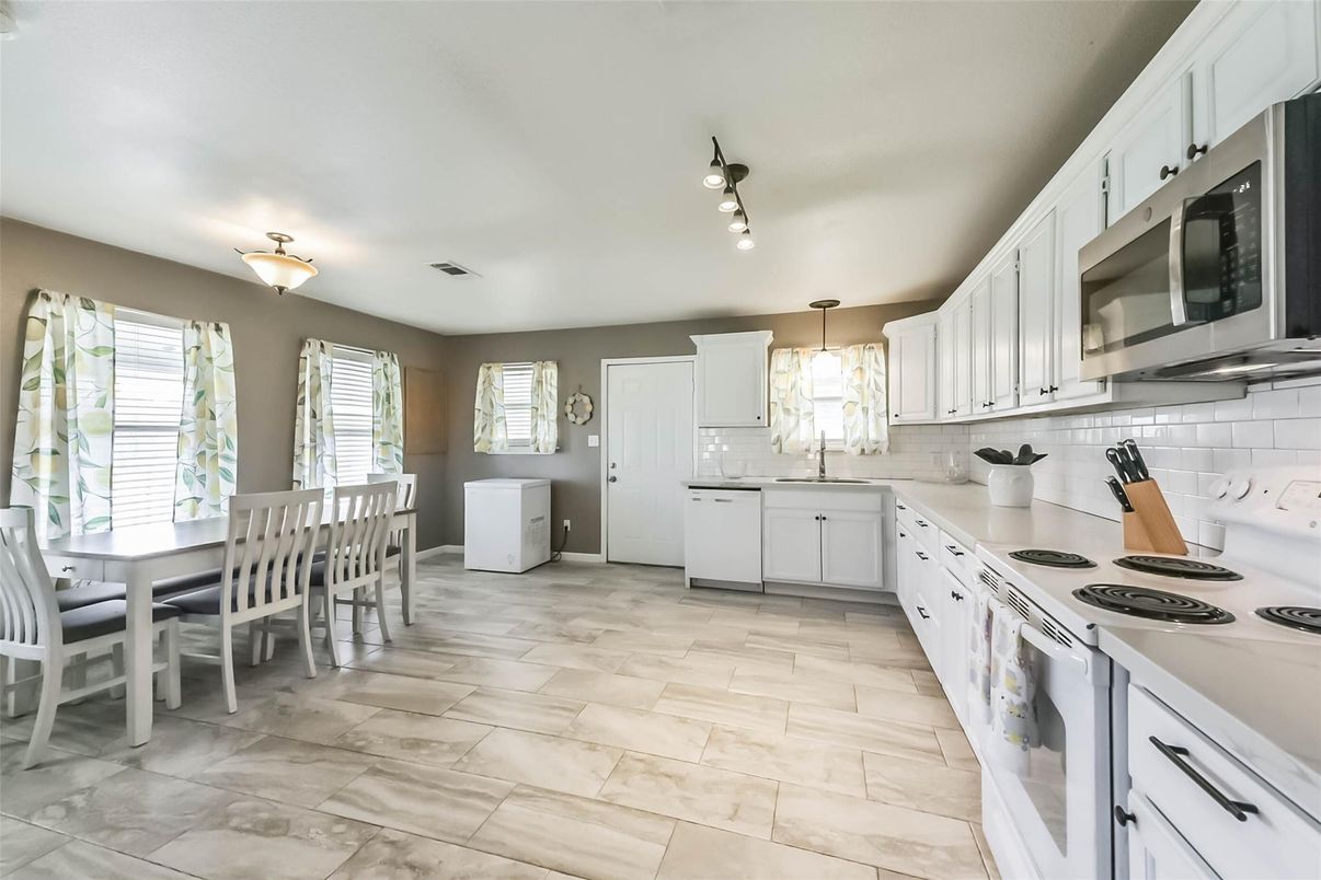Dining room, Interior, Kitchen