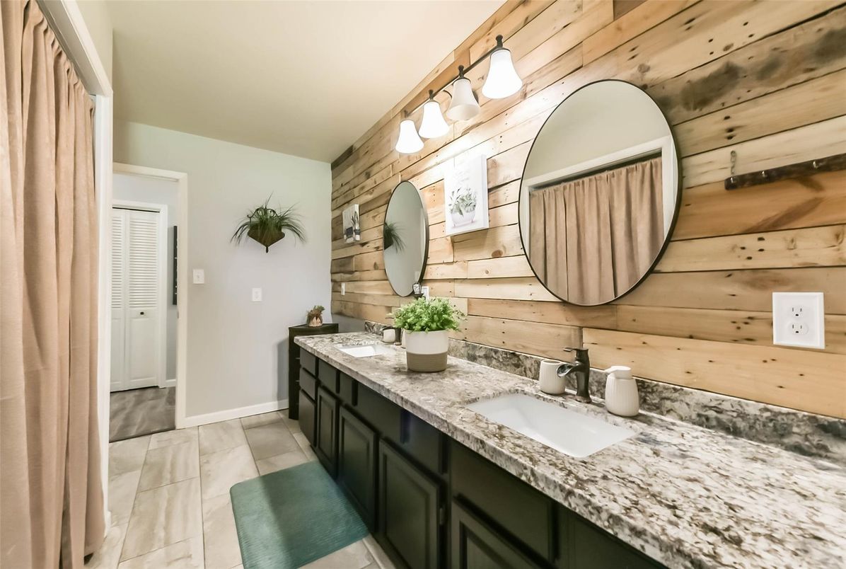 Bathroom, Dual Sink Vanities, Interior, Wooden Walls