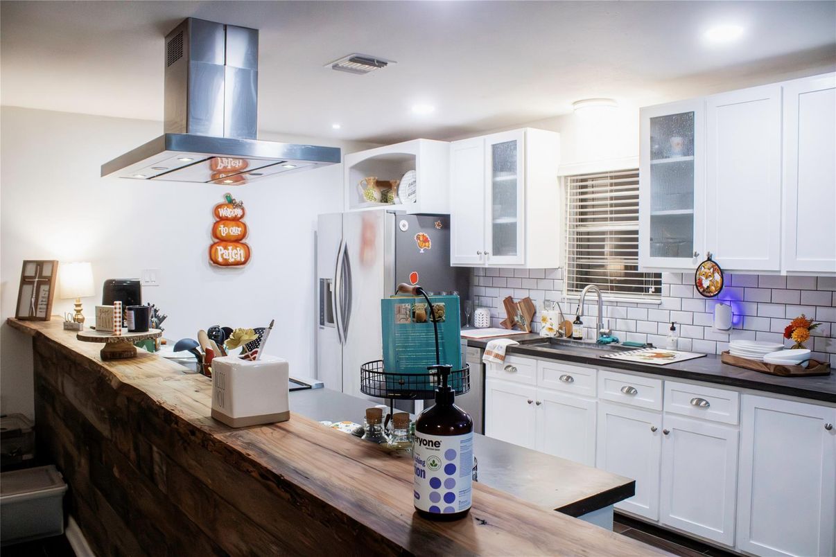 Interior, Kitchen, Recessed Lighting