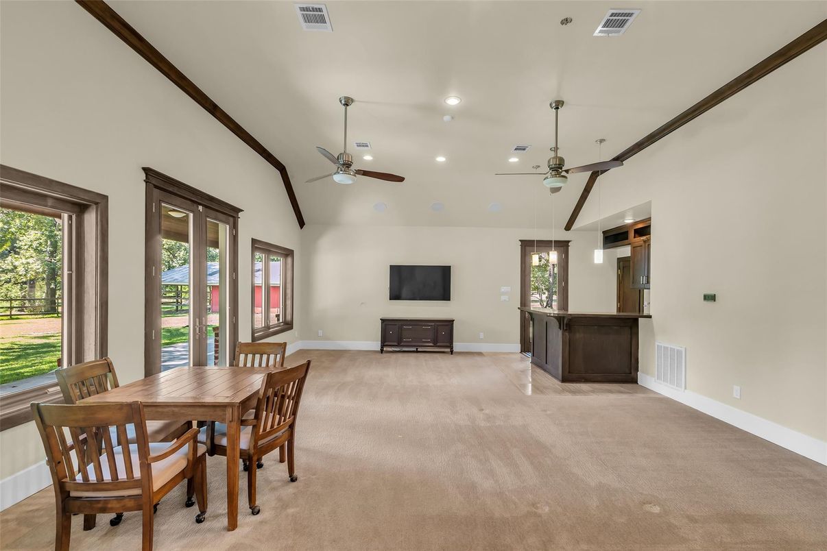 Dining room, Interior, Recessed Lighting