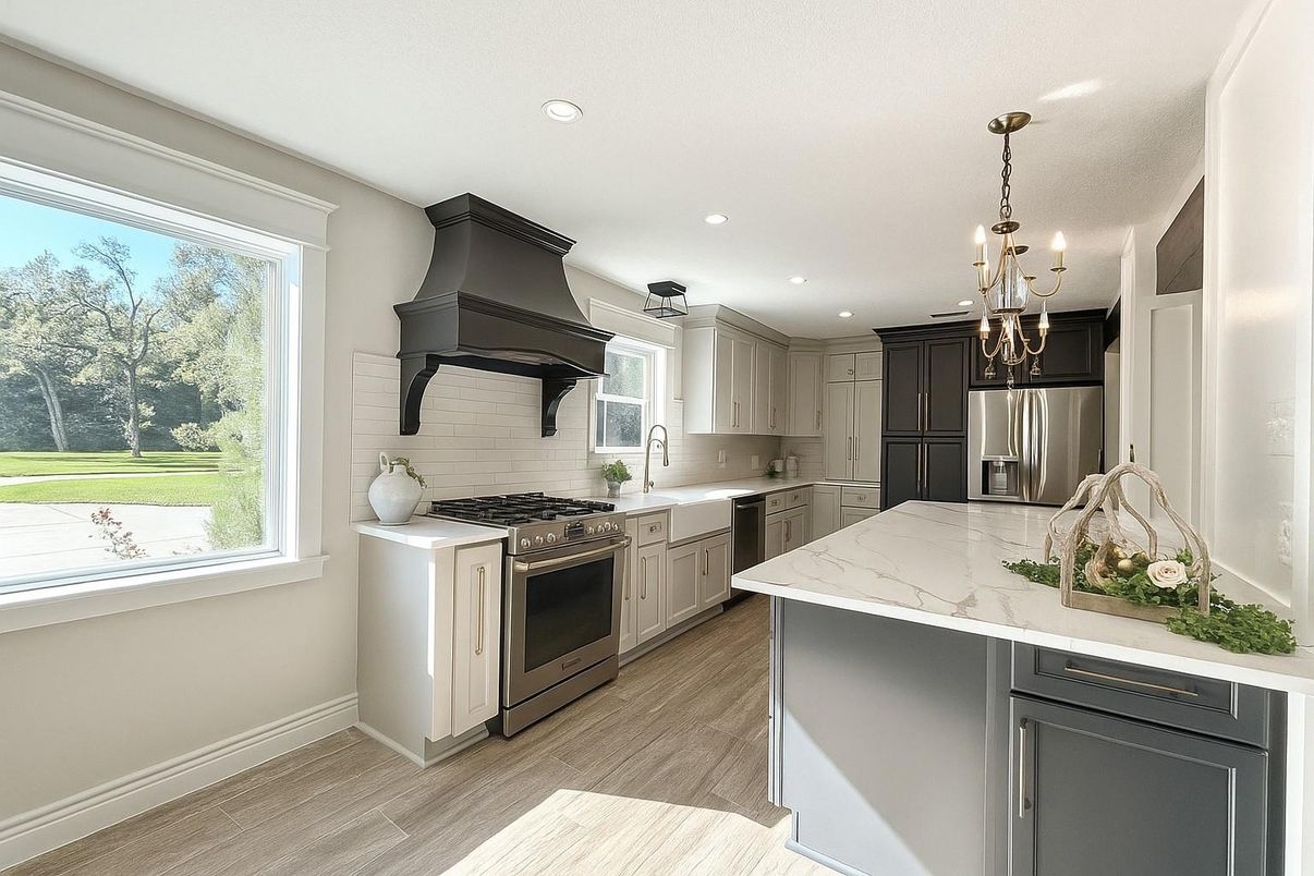 Chandelier, Interior, Kitchen, Pendant Lights, Recessed Lighting, Stainless Steel Appliances, Wood Texture Flooring