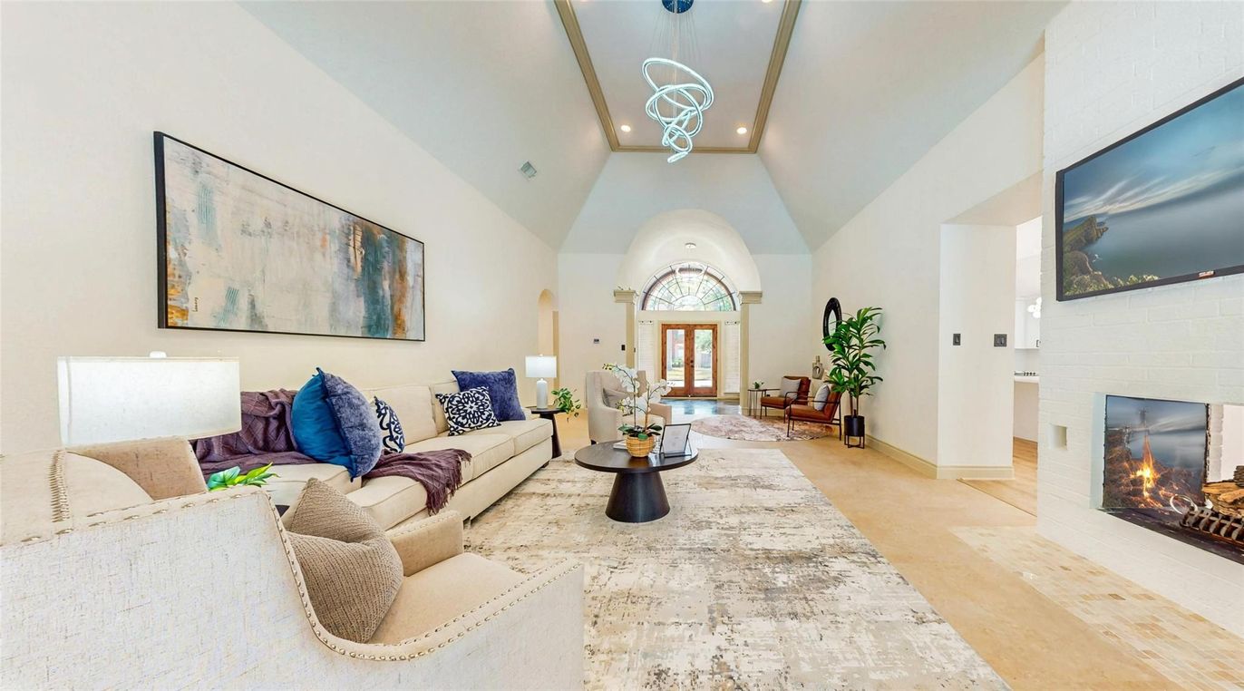 Fireplace, Interior, Living room, Recessed Lighting