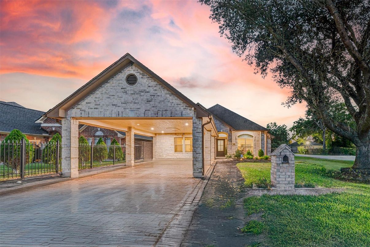 Backyard, Exterior, Facade, Brick Traditional