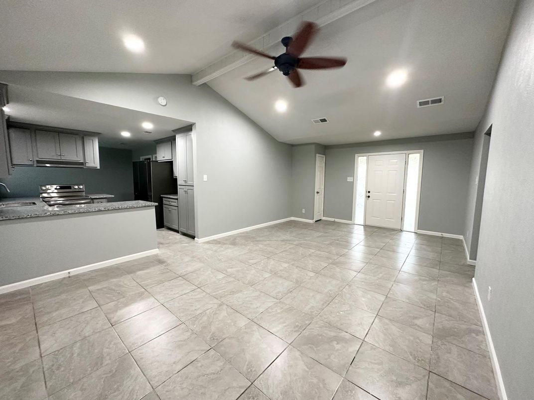 Empty room, Interior, Kitchen, Recessed Lighting