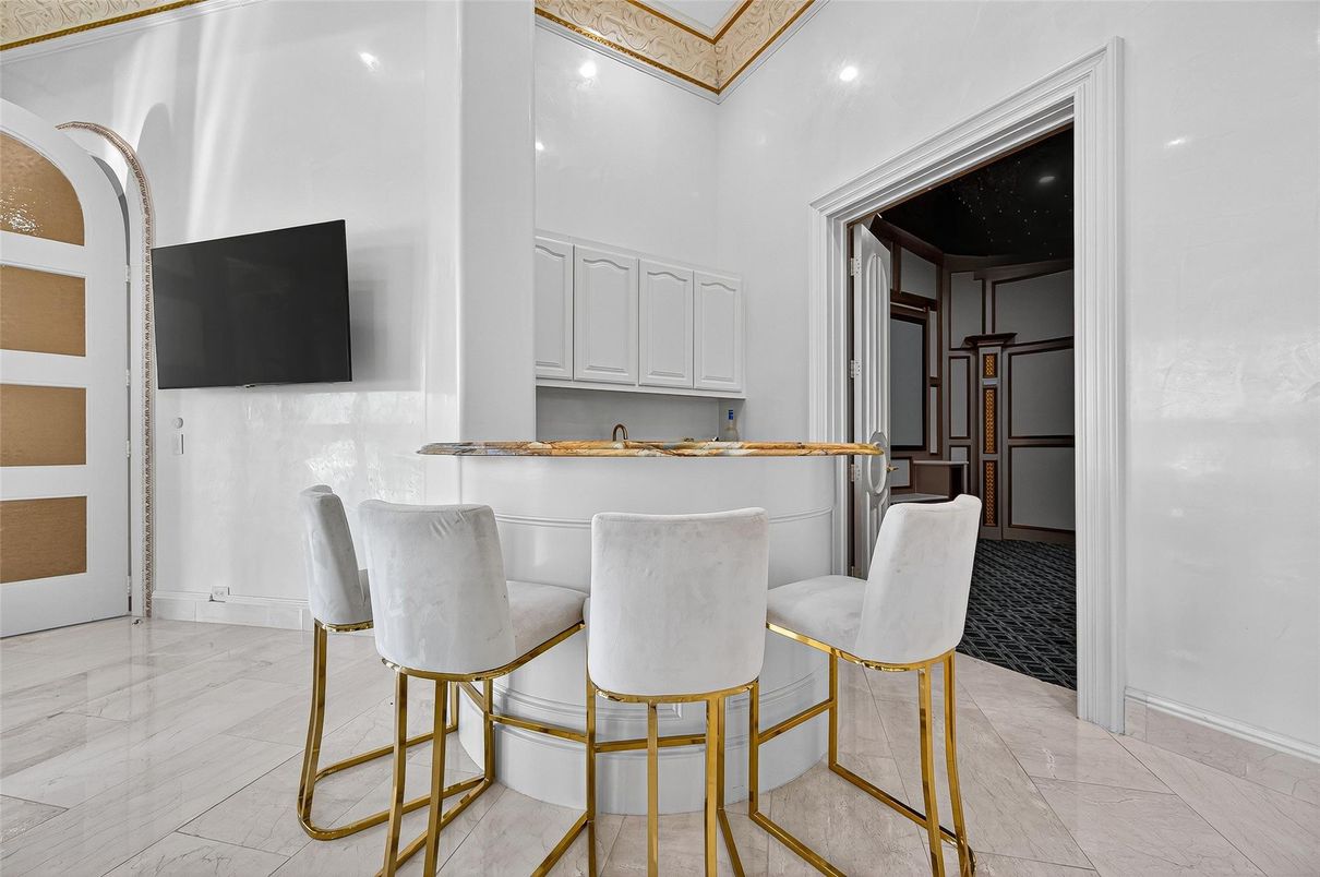 Interior, Marble, Recessed Lighting