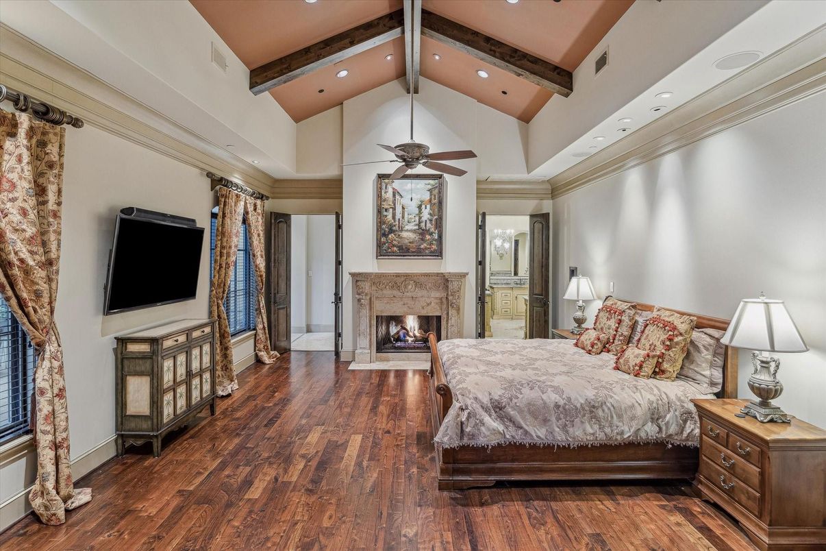 Bedroom, Fireplace, Interior, Recessed Lighting, Wooden Beams, Wood Texture Flooring