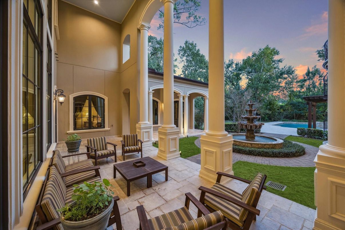 Backyard, Exterior, Pool