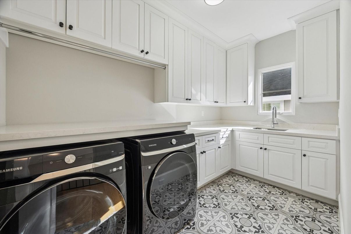 Interior, Recessed Lighting, Washer