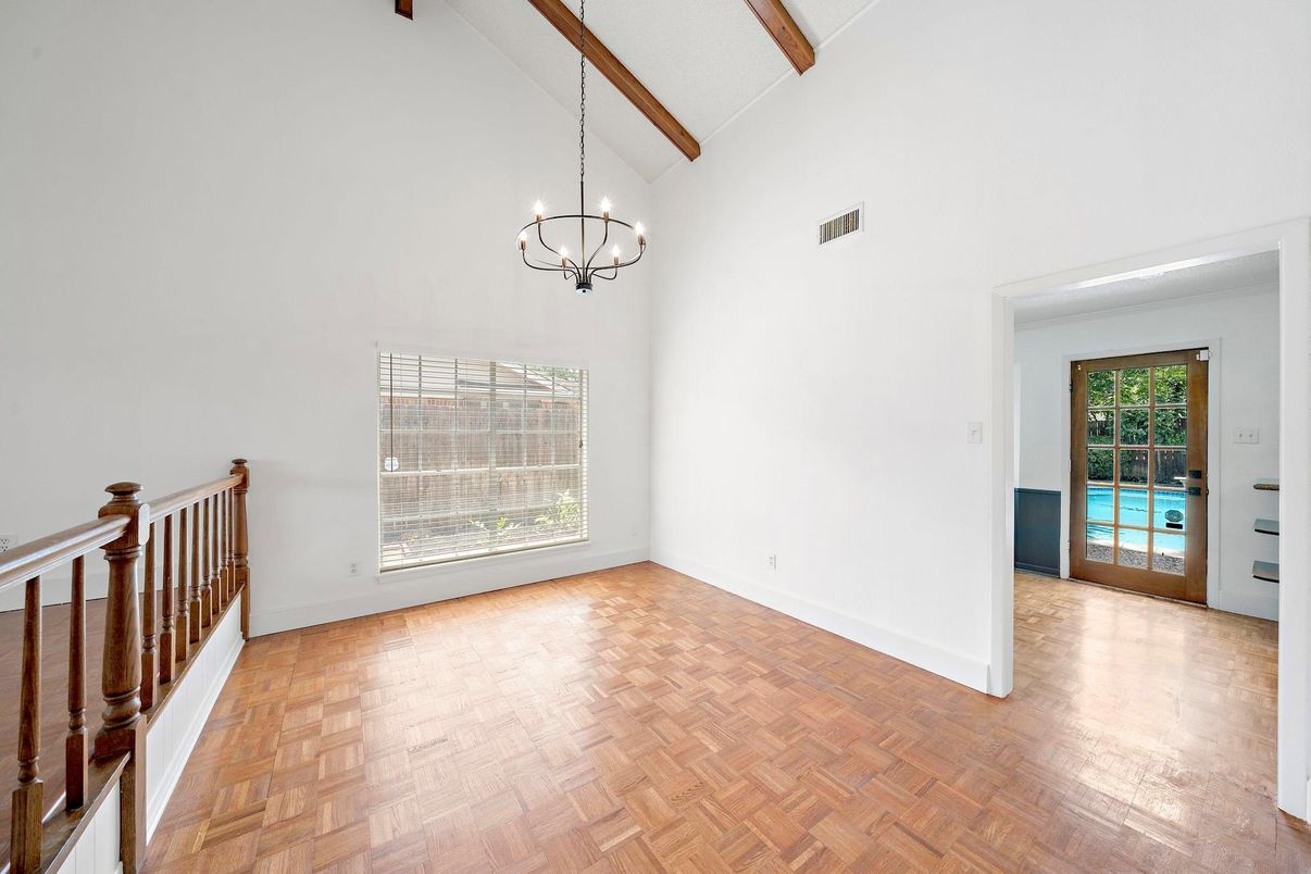 Chandelier, Empty room, Interior, Wooden Beams, Wood Texture Flooring
