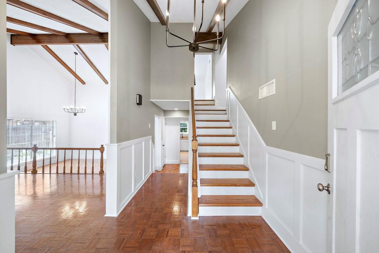 Interior, Pendant Lights, Wooden Beams, Wood Texture Flooring