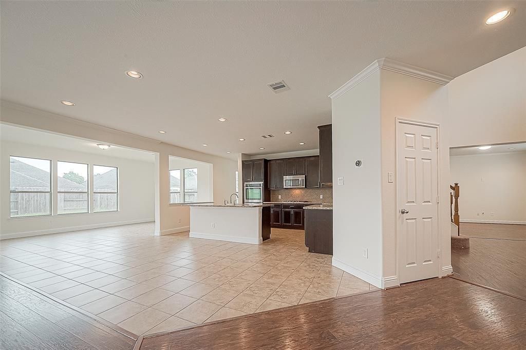 Interior, Kitchen, Recessed Lighting