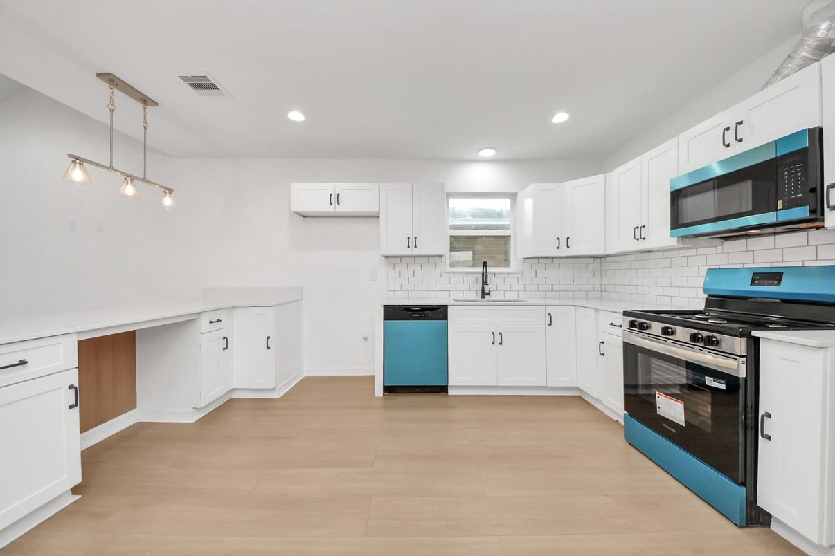 Interior, Kitchen, Pendant Lights, Recessed Lighting, Stainless Steel Appliances, Wood Texture Flooring