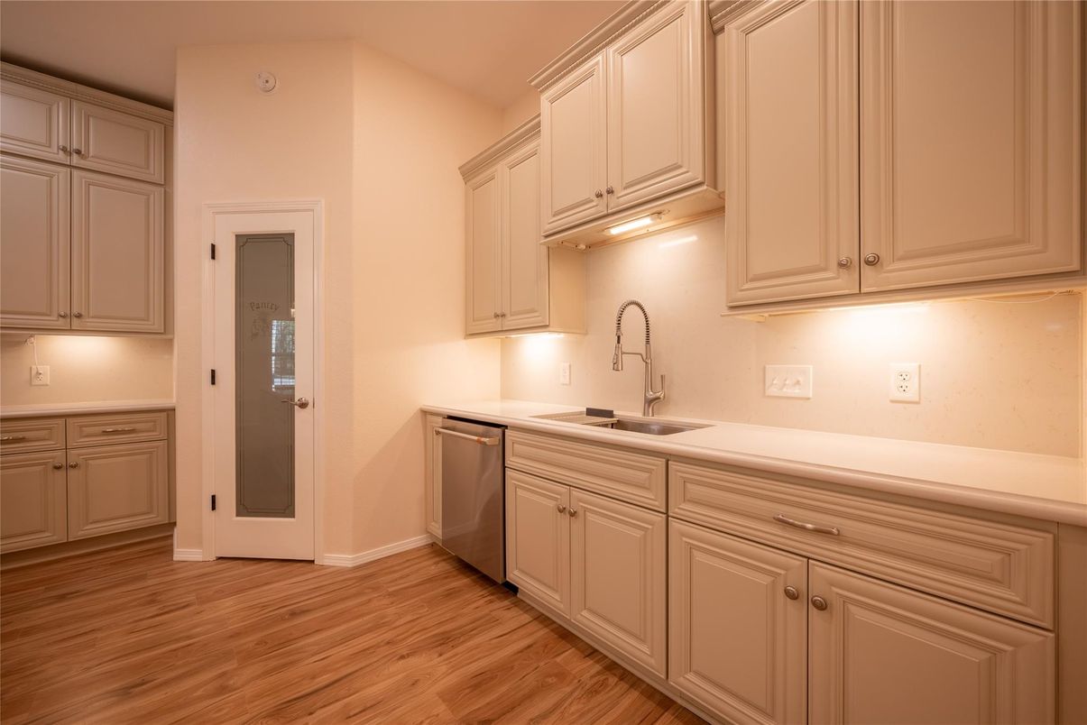 Interior, Kitchen, Wood Texture Flooring