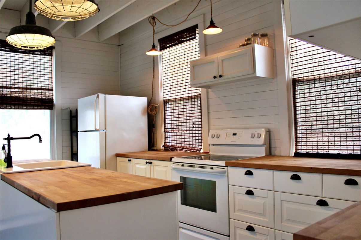 Interior, Kitchen, Pendant Lights