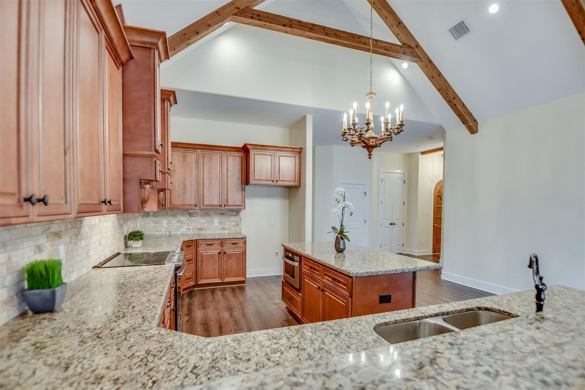 Chandelier, Interior, Kitchen, Recessed Lighting, Wooden Beams, Wood Texture Flooring