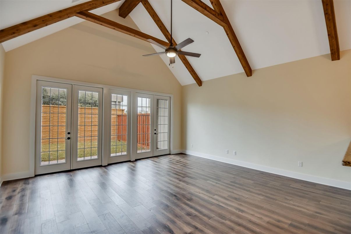 Empty room, Interior, Wooden Beams, Wood Texture Flooring