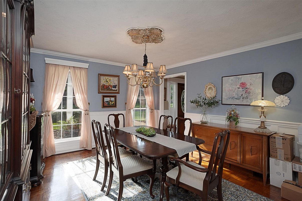 Chandelier, Dining room, Interior, Wood Texture Flooring