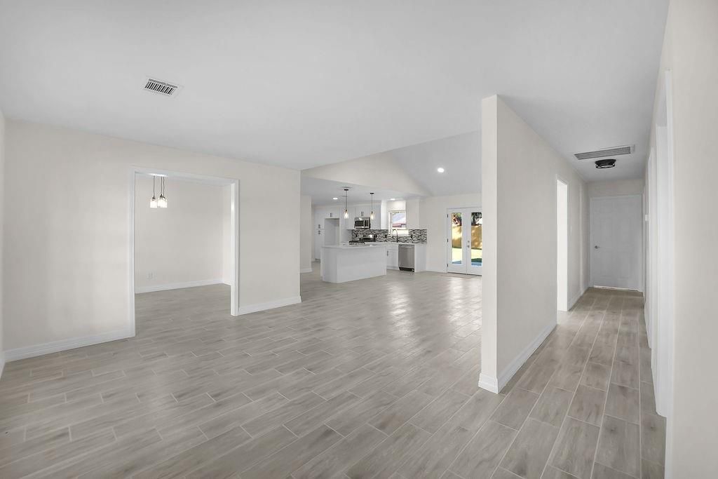 Empty room, Interior, Pendant Lights, Recessed Lighting, Wood Texture Flooring