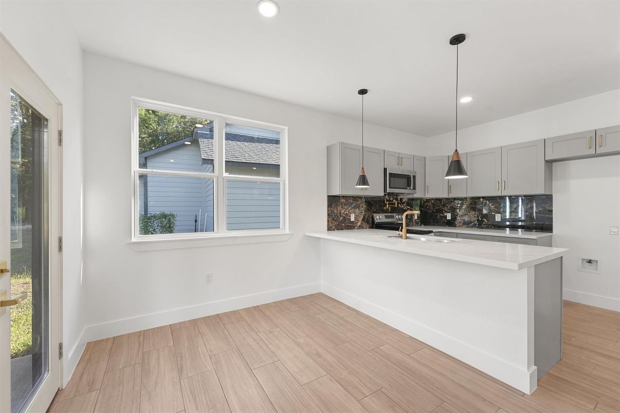 Interior, Kitchen, Pendant Lights, Recessed Lighting, Wood Texture Flooring