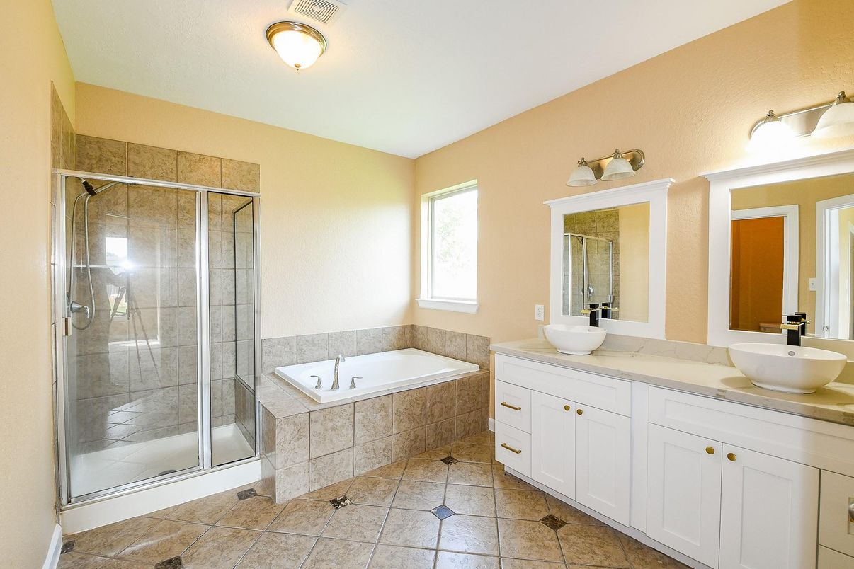 Bathroom, Dual Sink Vanities, Glass Shower, Interior