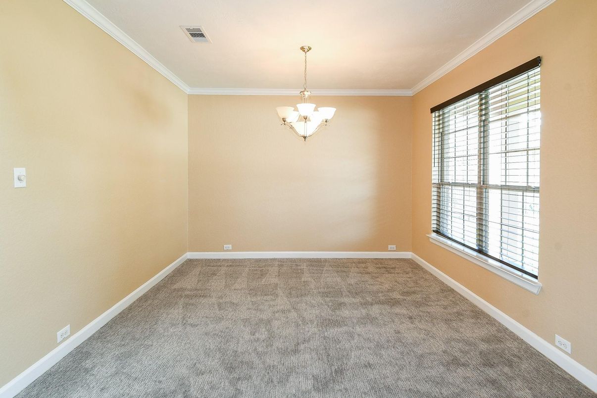 Chandelier, Empty room, Interior