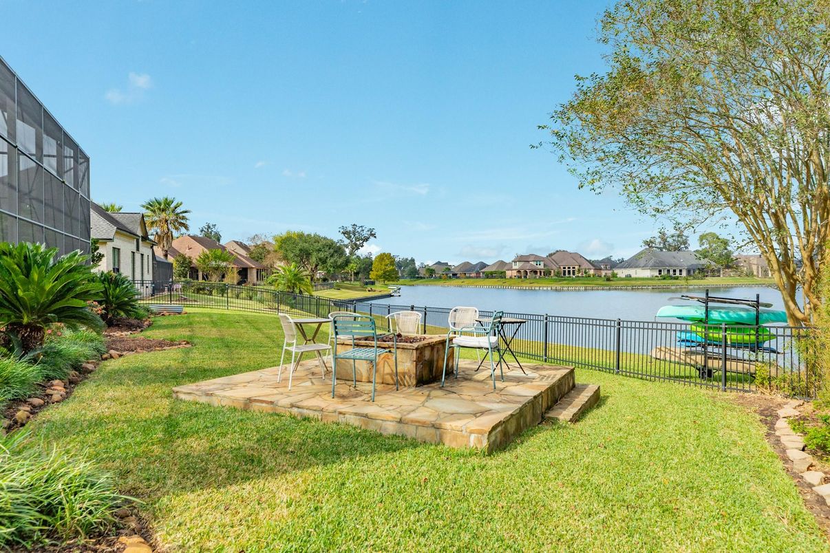 Backyard, Exterior, Water