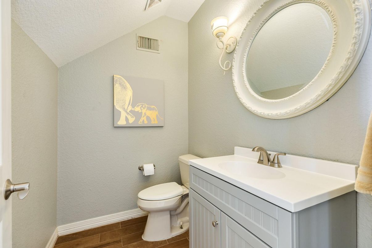 Bathroom, Interior, Wood Texture Flooring