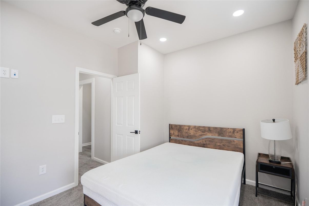 Bedroom, Interior, Recessed Lighting