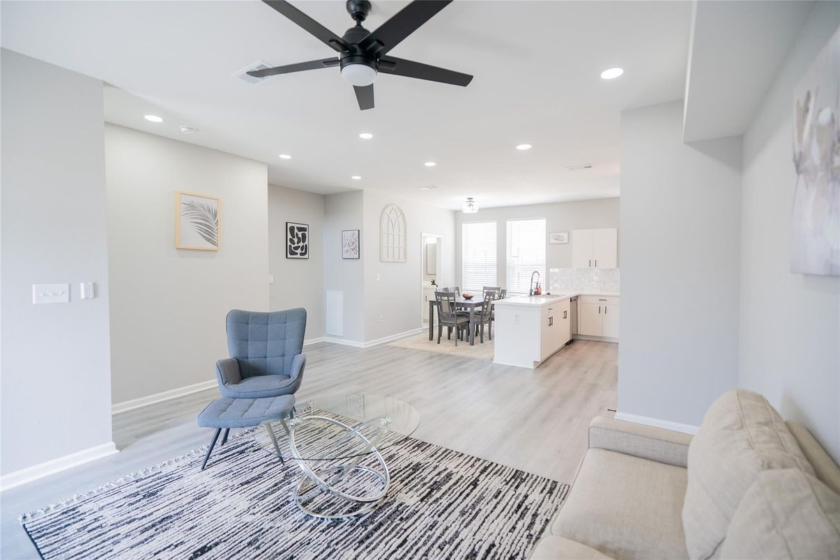 Dining room, Interior, Kitchen, Recessed Lighting, Wood Texture Flooring