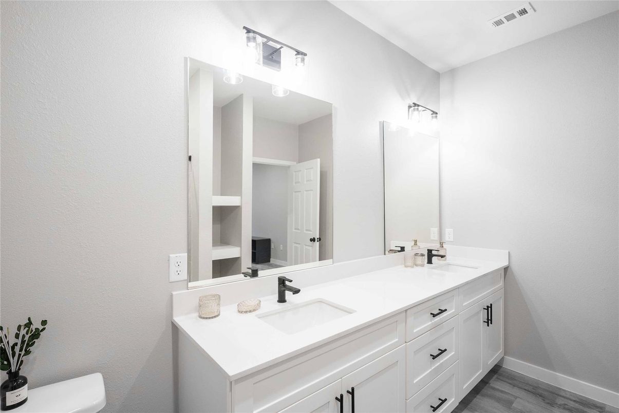 Bathroom, Dual Sink Vanities, Interior, Wood Texture Flooring