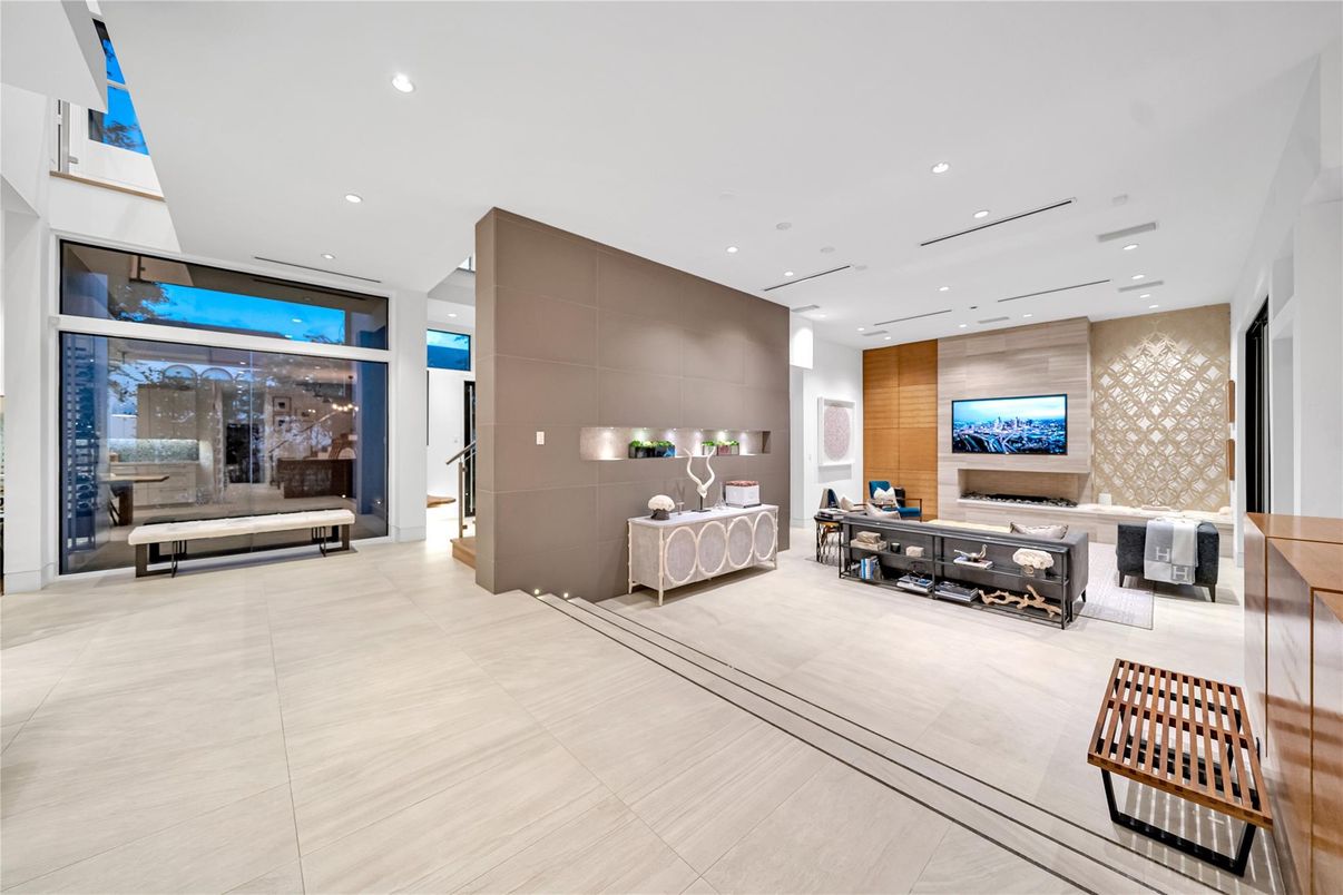 Interior, Recessed Lighting, Wooden Walls