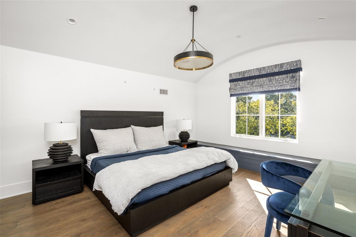 Bedroom, Interior, Pendant Lights, Recessed Lighting, Wood Texture Flooring