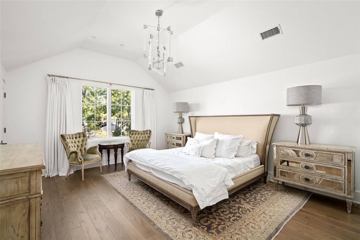 Bedroom, Interior, Pendant Lights, Wood Texture Flooring