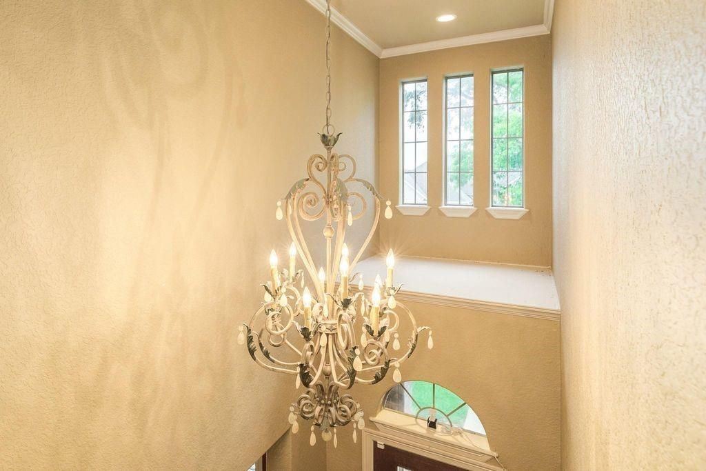 Chandelier, Interior, Recessed Lighting