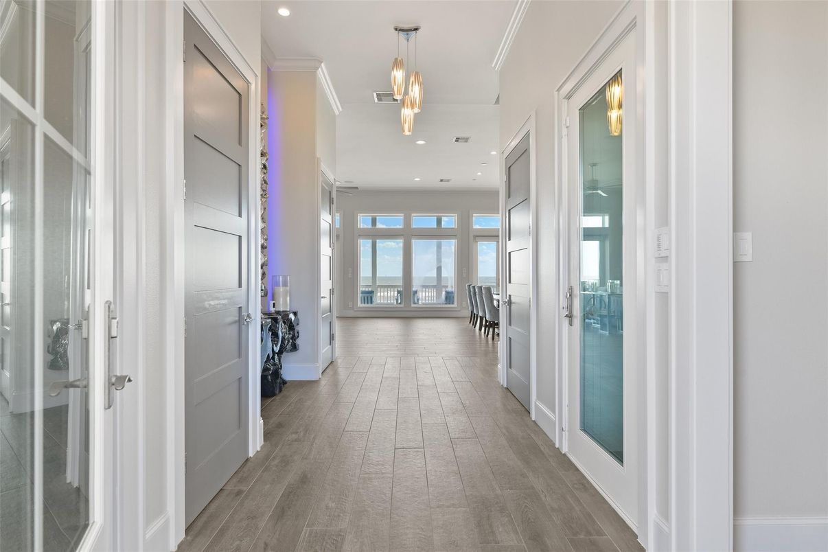 Interior, Pendant Lights, Recessed Lighting