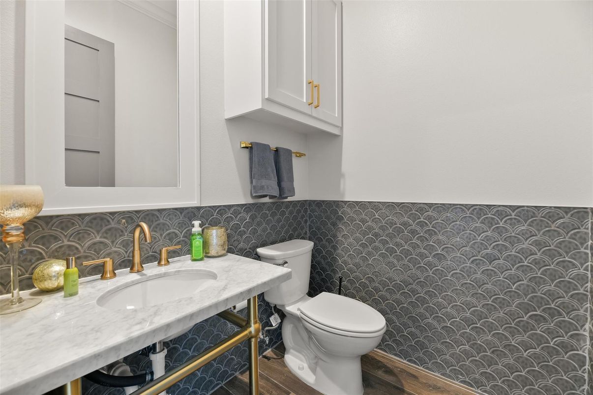 Bathroom, Interior, Wood Texture Flooring