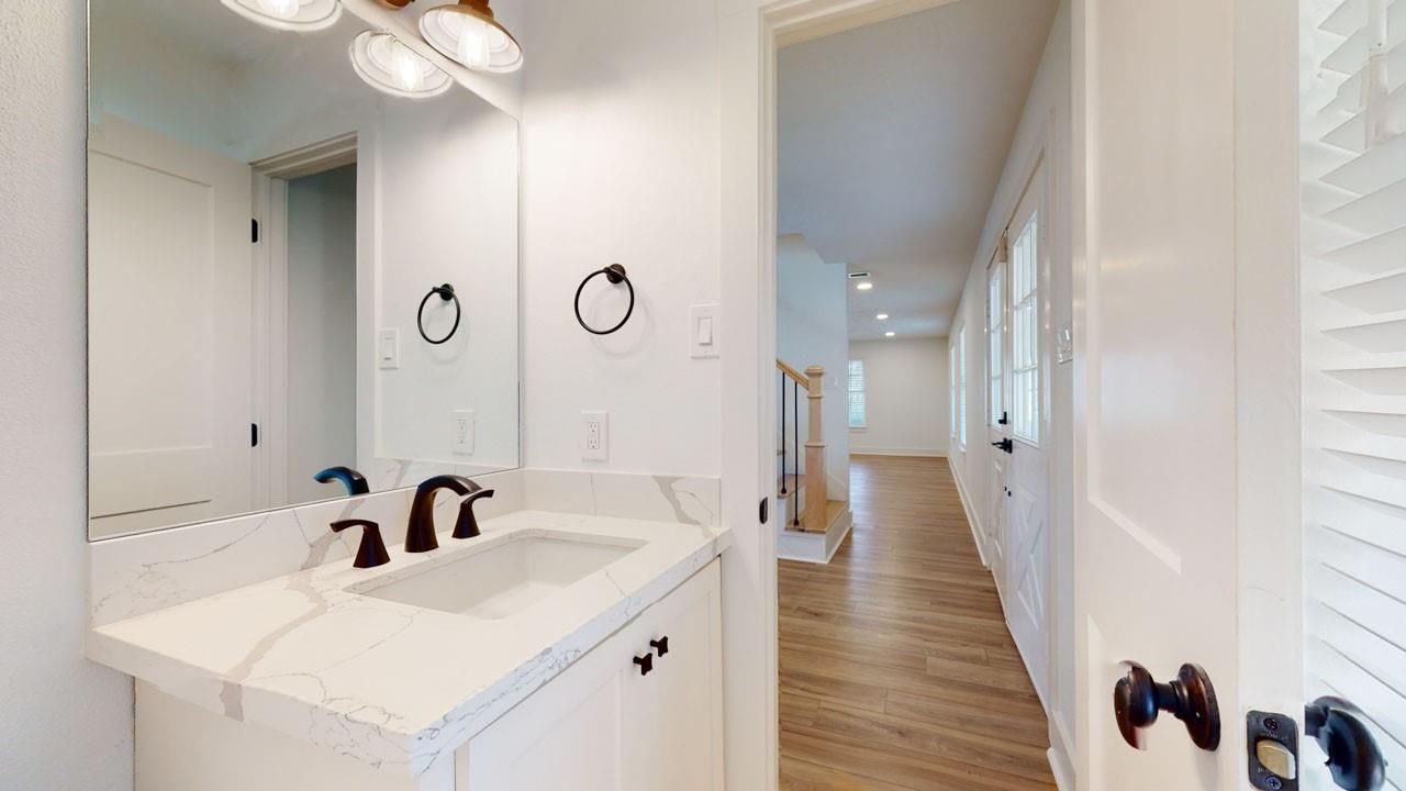 Bathroom, Interior, Recessed Lighting, Wood Texture Flooring