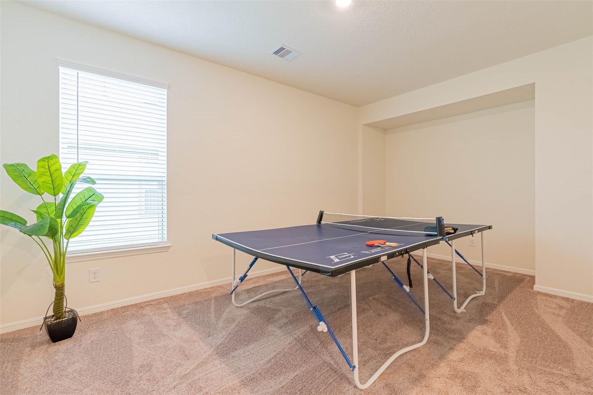 Game Room, Interior, Recessed Lighting