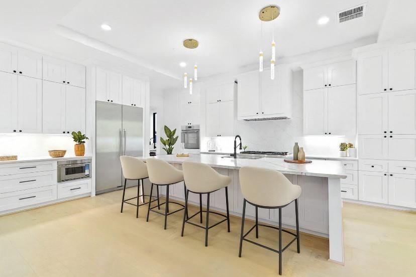 Interior, Kitchen, Pendant Lights, Recessed Lighting, Stainless Steel Appliances