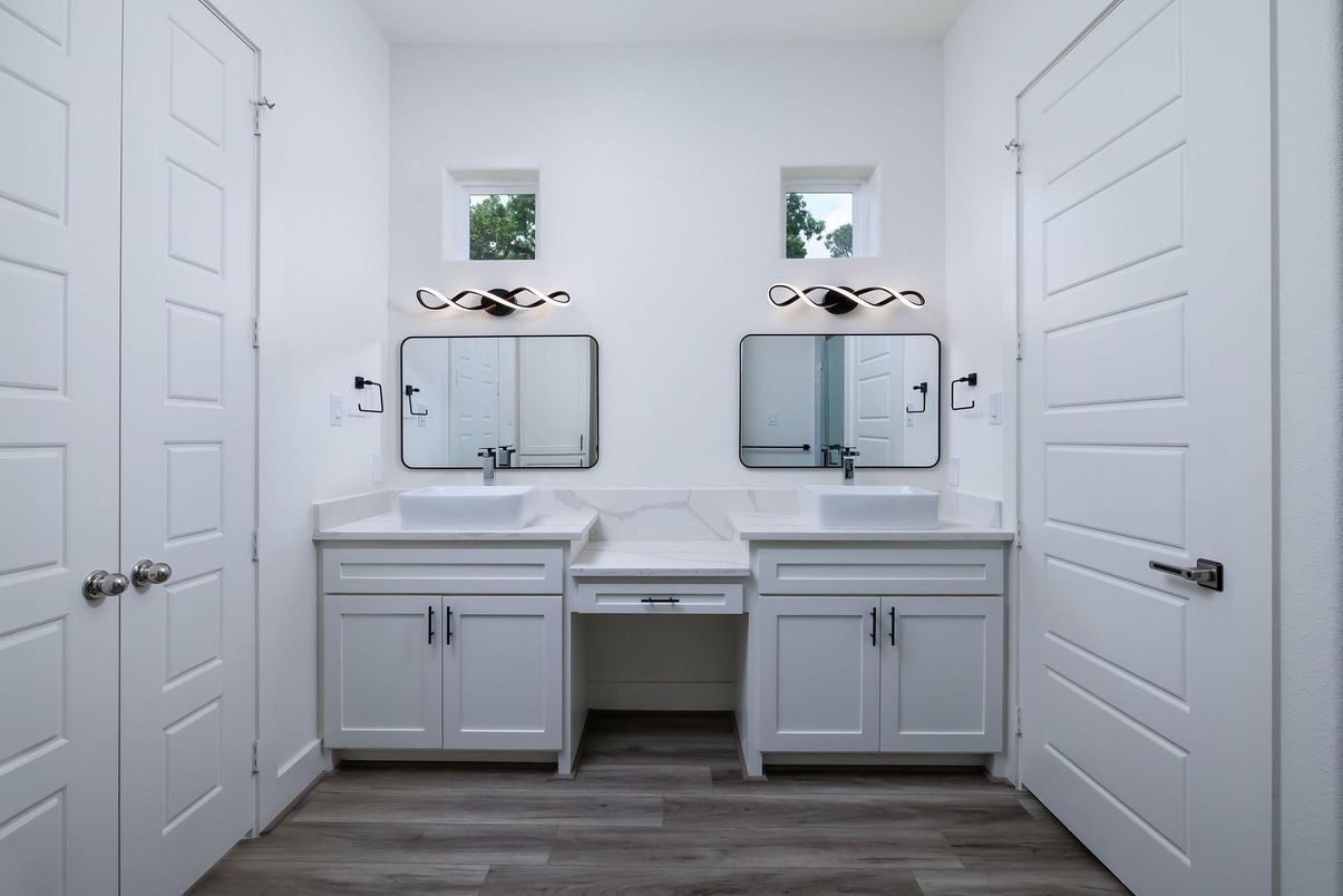 Bathroom, Dual Sink Vanities, Interior, Wood Texture Flooring