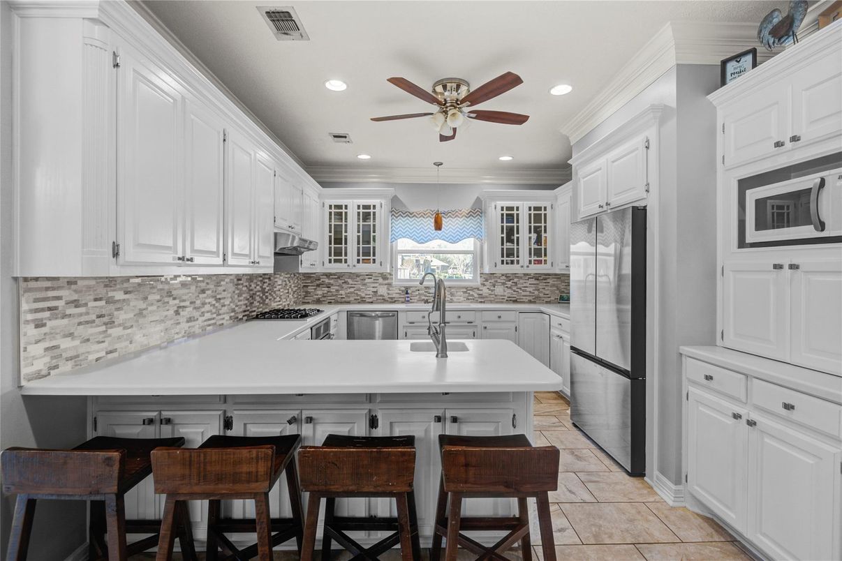 Interior, Kitchen, Pendant Lights, Recessed Lighting