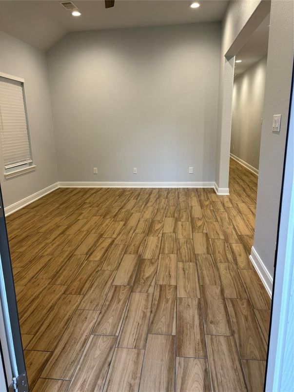 Empty room, Interior, Recessed Lighting, Wood Texture Flooring