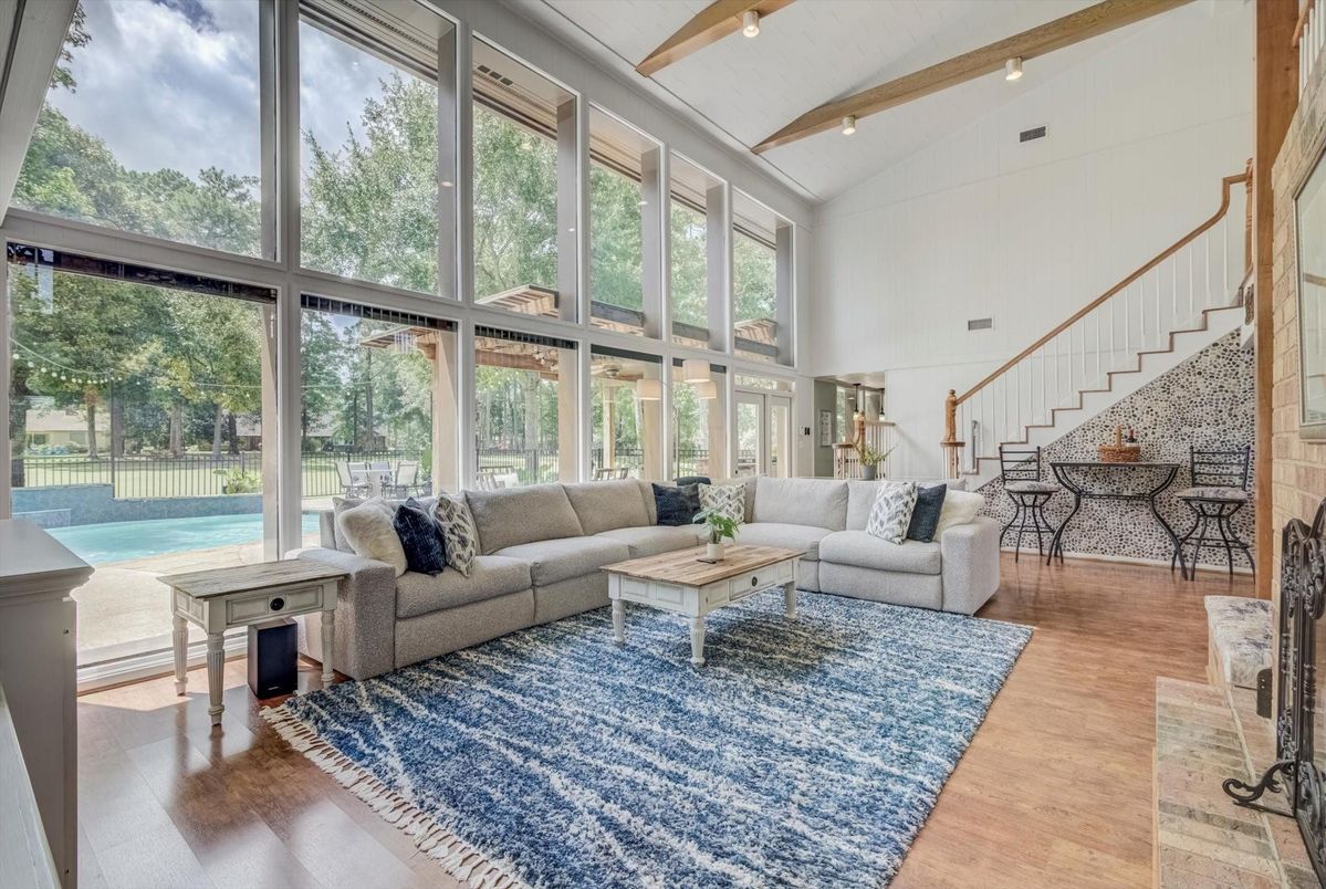 Interior, Living room, Sun Room, Wooden Beams, Wood Texture Flooring