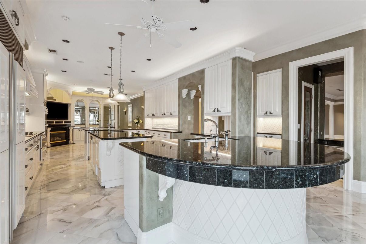 Interior, Kitchen, Marble, Pendant Lights, Recessed Lighting