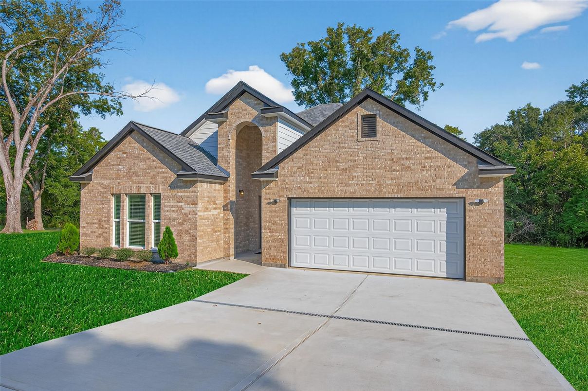 Attached, Exterior, Facade, Brick Facade, Brick Traditional