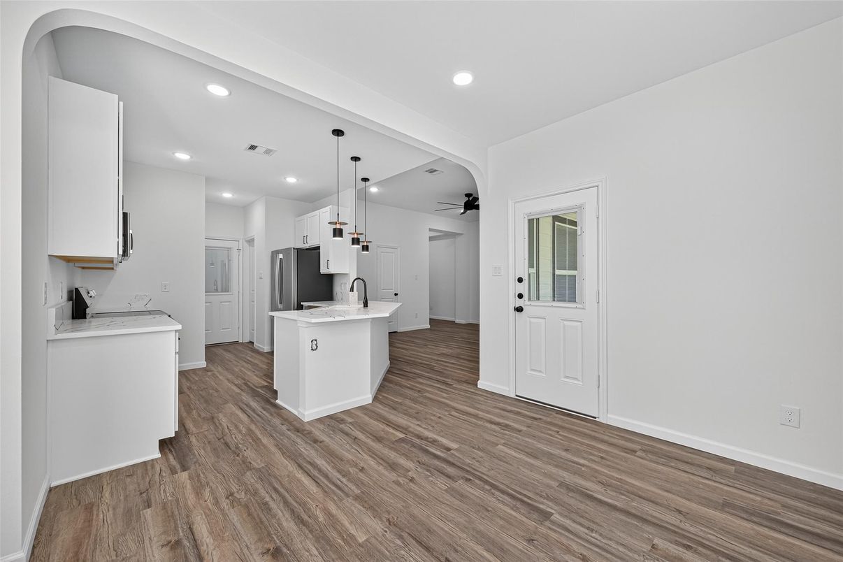 Interior, Kitchen, Pendant Lights, Recessed Lighting, Wood Texture Flooring